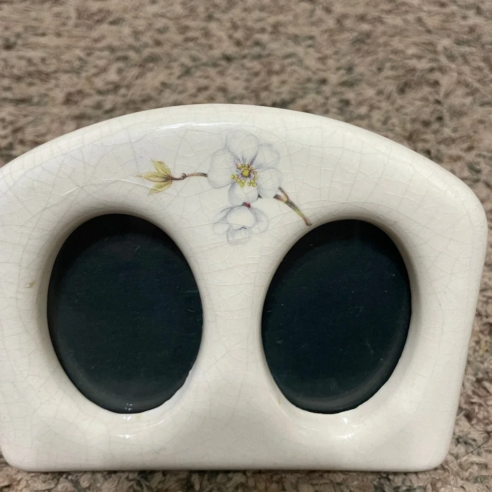 Double Oval Picture Frame White‎ Floral Crackle Glaze Retro Cottagecore READ